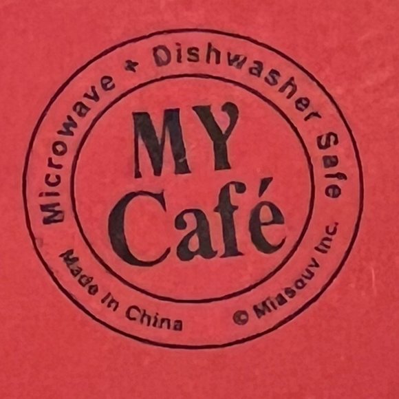 Wisconsin Dells Souvenir Camping Style Stoneware Maroon Mug - Picture 6 of 6